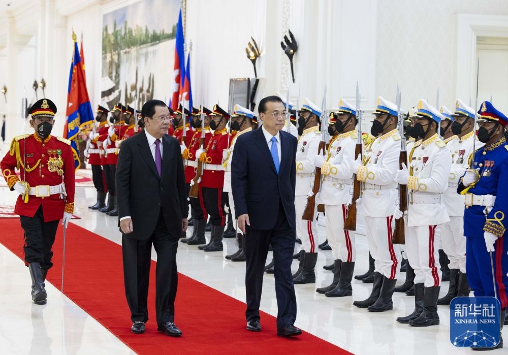 Trung Quốc - Campuchia ký hơn 10 thỏa thuận hợp tác